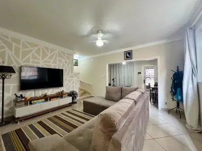 Sobrado com 3 Quartos à venda, 166m² no Boqueirão, Santos
