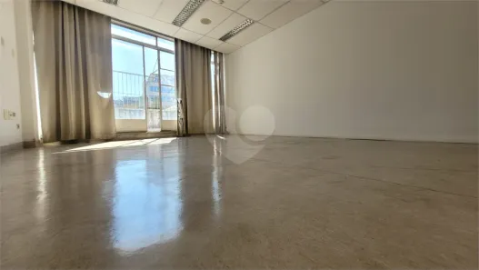 Sala Comercial à venda, 60m² no República, São Paulo