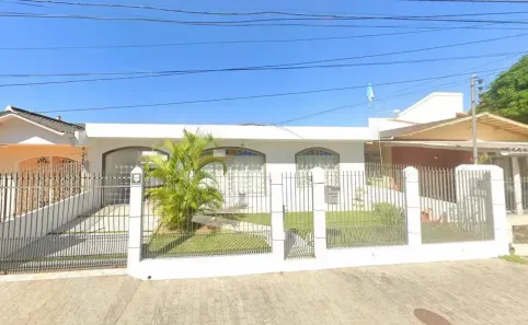 Casa com 3 Quartos à venda, 140m² no Trindade, Florianópolis