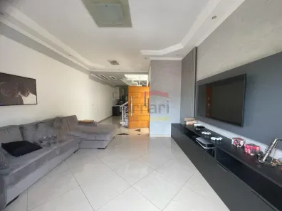 Sobrado com 3 Quartos à venda, 280m² no Vila Irmãos Arnoni, São Paulo