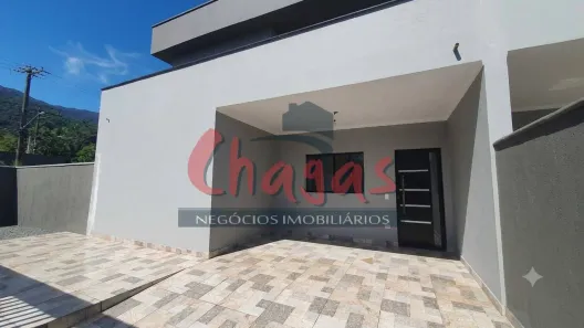 Casa de Condomínio com 3 Quartos à venda, 84m² no Balneário Gardem Mar, Caraguatatuba