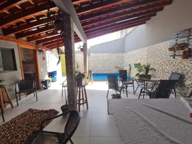 Casa com 3 Quartos à venda, 193m² no Jardim Ok, Londrina