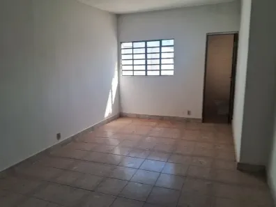 Ponto Comercial à venda, 125m² no Centro, Botucatu