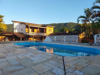 Casa com 3 Quartos à venda, 210m² no Jardim Casablanca, Peruíbe