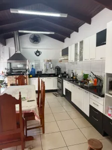 Casa de Condomínio com 3 Quartos à venda, 160m² no Coophema, Cuiabá