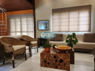 Casa de Condomínio com 6 Quartos à venda, 300m² no Piratininga, Niterói