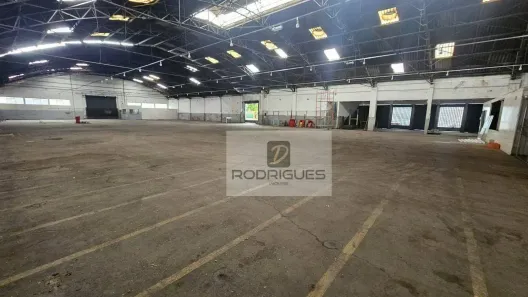 Galpão/Depósito/Armazém para alugar, 1900m² no Santa Paula, São Caetano do Sul