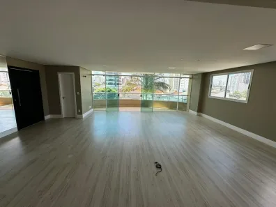 Apartamento com 3 Quartos para venda ou aluguel, 161m² no Osvaldo Rezende, Uberlândia