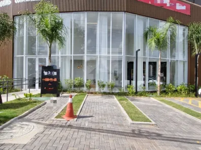 Ponto Comercial para venda ou aluguel, 566m² no Boaçava, São Paulo