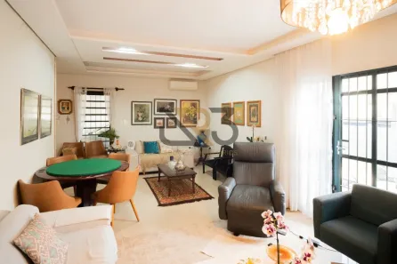 Casa com 4 Quartos à venda, 273m² no Jardim Alvorada, Londrina
