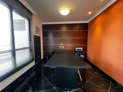 Sala Comercial à venda, 32m² no Enseada do Suá, Vitória