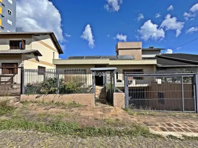 Casa com 4 Quartos para alugar, 365m² no Petrópolis, Caxias do Sul