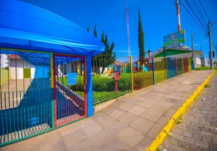 Casa com 3 Quartos à venda, 293m² no Desvio Rizzo, Caxias do Sul