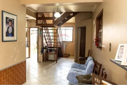 Sobrado com 3 Quartos à venda, 140m² no Central, Gravataí