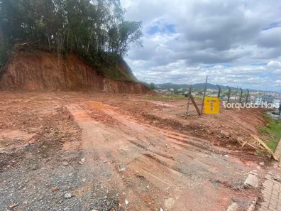 Lote/Terreno à venda, 475m² no Vila Nova, Joinville