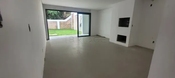 Sobrado com 3 Quartos à venda, 210m² no Chácara das Pedras, Porto Alegre