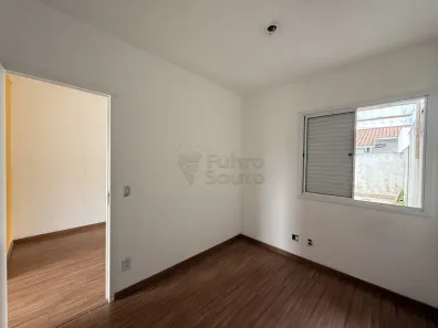 Casa de Condomínio com 2 Quartos à venda, 50m² no Três Vendas, Pelotas
