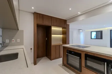 Apartamento com 2 Quartos à venda, 90m² no Moema, São Paulo