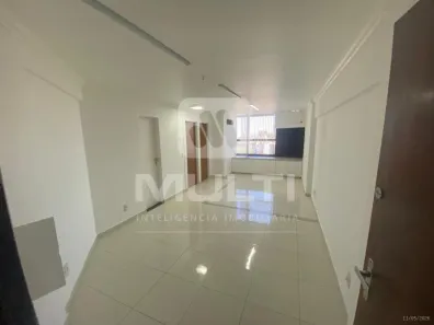 Sala Comercial com 1 Quarto para alugar, 40m² no Centro, Uberlândia