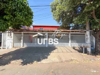 Casa com 4 Quartos para alugar, 118m² no Setor Criméia Oeste, Goiânia