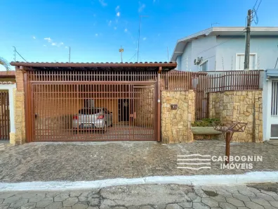 Sobrado com 4 Quartos à venda, 243m² no Vila Resende, Caçapava