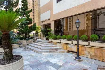 Apartamento com 3 Quartos à venda, 141m² no Vila Nova Conceição, São Paulo