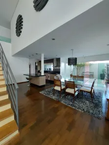 Casa de Condomínio com 3 Quartos para alugar, 350m² no Itapeva, Votorantim