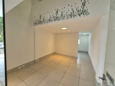 Ponto Comercial à venda, 50m² no Piratininga, Niterói