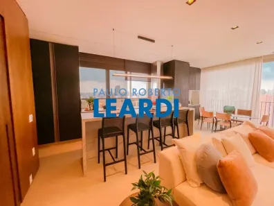 Apartamento com 3 Quartos à venda, 154m² no Vila Nova Conceição, São Paulo