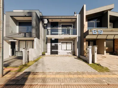 Casa de Condomínio com 3 Quartos à venda, 130m² no Jansen, Gravataí