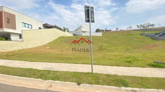 Lote/Terreno à venda, 700m² no Jardim Santa Teresa, Jundiaí