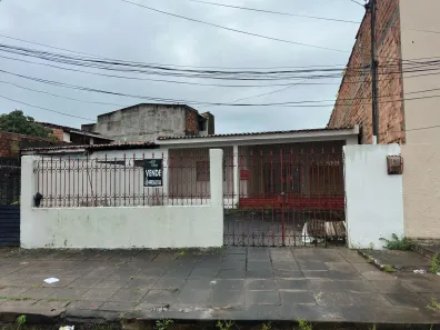Casa com 5 Quartos à venda, 185m² no Prado, Maceió