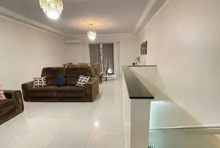 Casa com 3 Quartos à venda, 210m² no Campo Grande, Santos