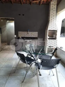 Casa com 12 Quartos à venda, 150m² no Martins, Uberlândia