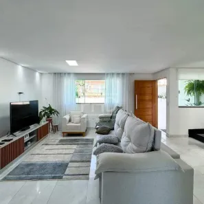Sobrado com 4 Quartos à venda, 300m² no Baeta Neves, São Bernardo do Campo