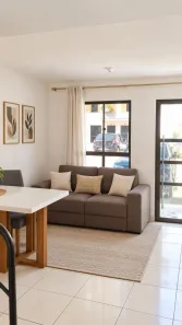 Casa de Condomínio com 2 Quartos para alugar, 68m² no Vargem Grande, Rio de Janeiro