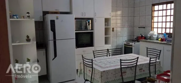 Casa com 3 Quartos à venda, 156m² no Vila Industrial, Bauru