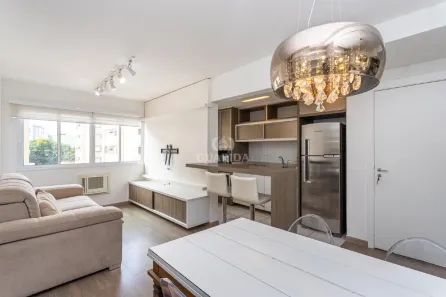 Apartamento com 2 Quartos para alugar, 55m² no Passo da Areia, Porto Alegre