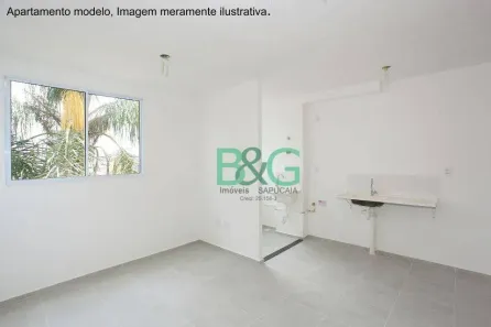 Apartamento com 2 Quartos para alugar, 33m² no Jardim Fanganiello, São Paulo