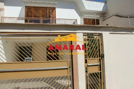 Sobrado com 2 Quartos à venda, 321m² no Centro, Suzano