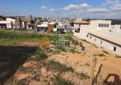 Lote/Terreno à venda, 420m² no Jardim Celani, Salto