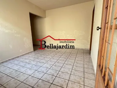 Casa com 2 Quartos para alugar, 108m² no Vila Scarpelli, Santo André