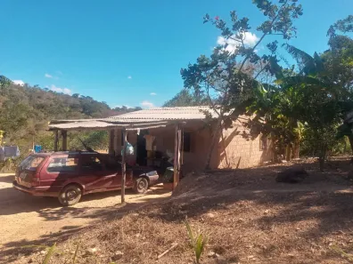 Fazenda/Sítio com 2 Quartos à venda, 80000m² no Setor Habitacional Fercal, Brasília