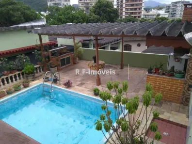 Casa com 3 Quartos à venda, 265m² no Vila Valqueire, Rio de Janeiro
