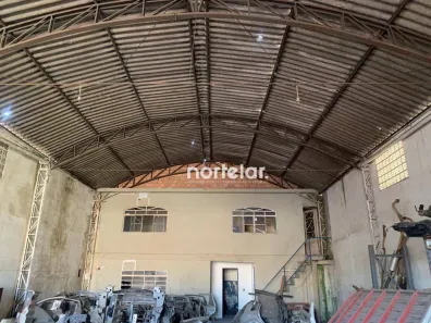 Lote/Terreno à venda, 855m² no Vila Mangalot, São Paulo