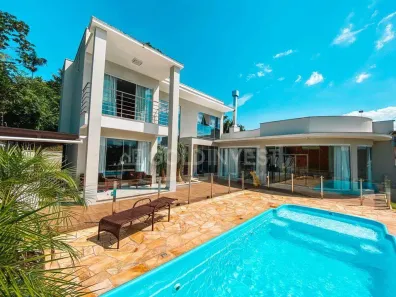 Casa com 4 Quartos à venda, 300m² no Souza Cruz, Brusque