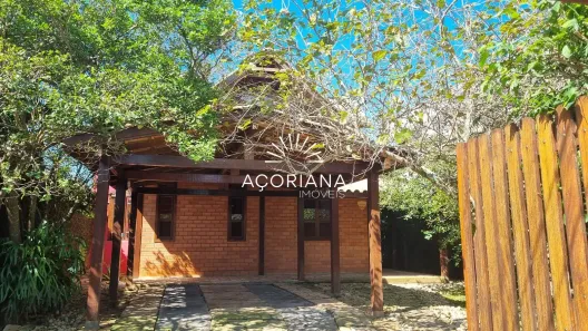 Casa com 3 Quartos à venda, 154m² no Rio Tavares, Florianópolis