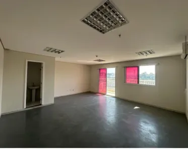 Sala Comercial à venda, 45m² no Vila Hamburguesa, São Paulo