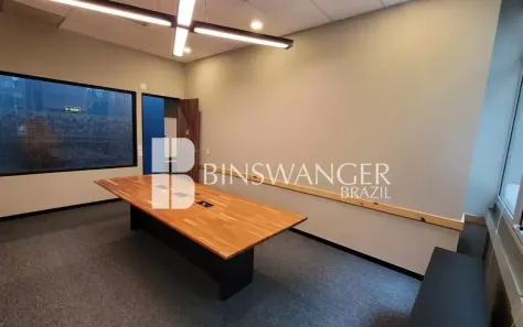 Sala Comercial para alugar, 1013m² no Vila Gertrudes, São Paulo