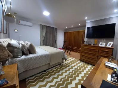 Sobrado com 3 Quartos à venda, 175m² no Canto do Forte, Praia Grande